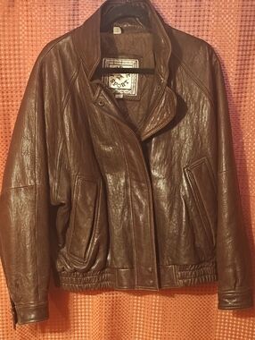 Vintage Brown Leather Bomber Jacket